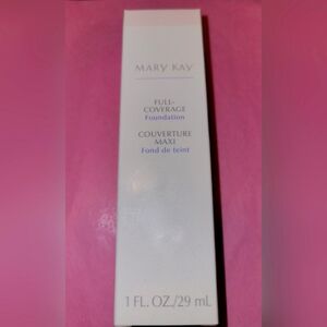Mary Kay Full Coverage Foundation-Ivory 104